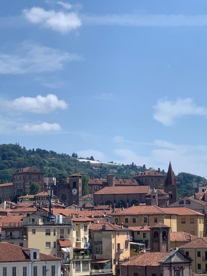 Appartamento Mansardato Ipatrizi Moncalieri Buitenkant foto